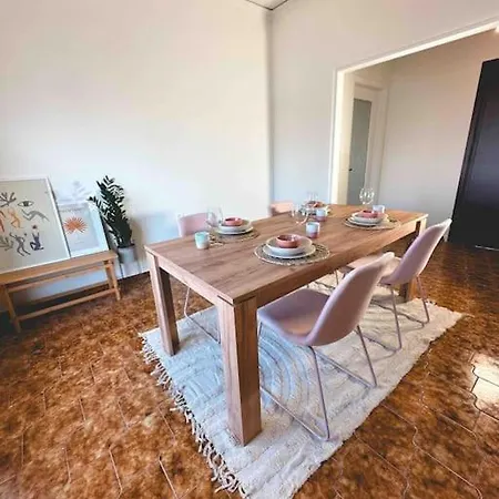 Apartment Linear Flat - Center - Private Parking *