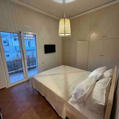 Linear Flat - Center - Private Parking Apartment Chania (Crete)